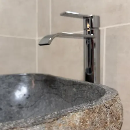Appartement Du Stade Rochelais - Kiwi 3*